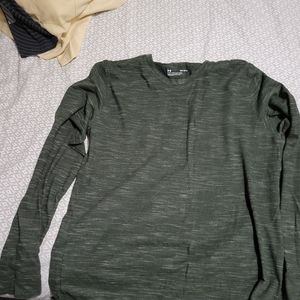 Under armour long sleeve shirt